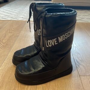 Moschino boots
